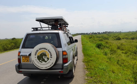 Uzuri Uganda Safaris Vehicle