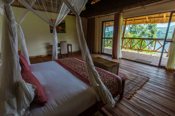 Crater Safari Lodge