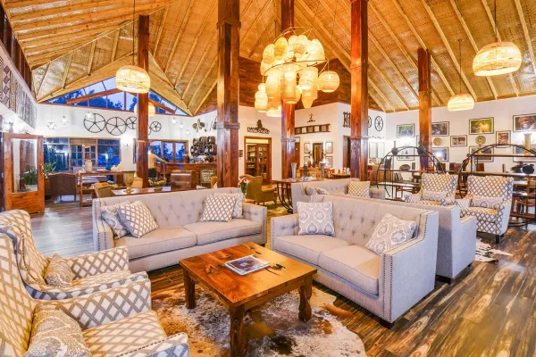 Nkuringo Bwindi Gorilla Lodge - Living Room