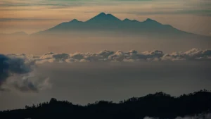 Safari Blog 5 Rwanda Travel Guide Banner