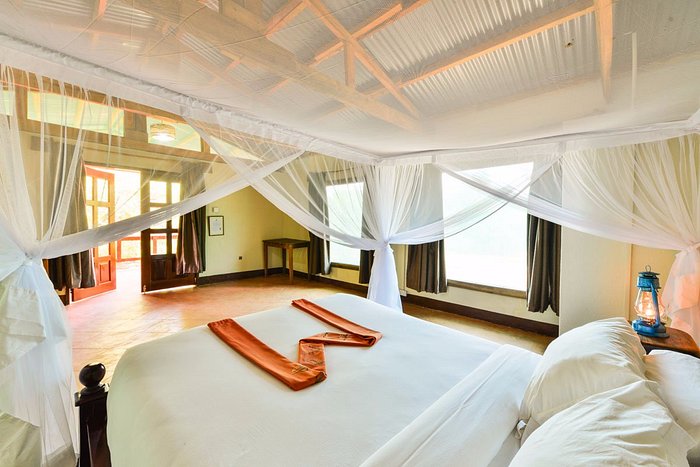 Best Mid-Range Safari Lodges in Uganda 3 amuka safari lodge